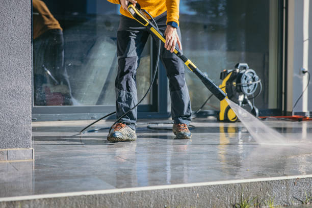 Best Commercial Building Pressure Washing  in Sisseton, SD